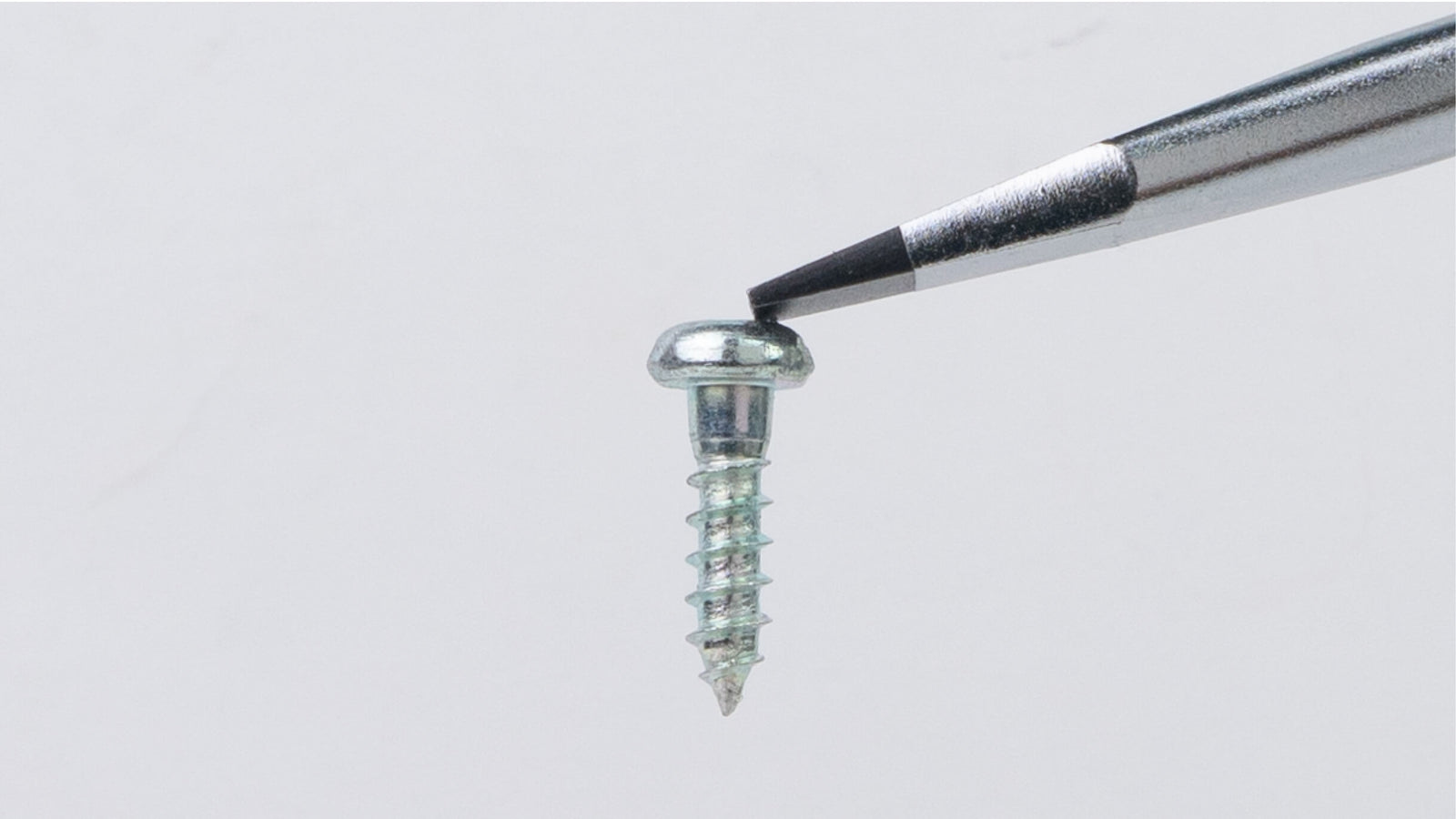 ツノダ  ハンドル絶縁貫通ドライバー  -6×150【DD-M6150】