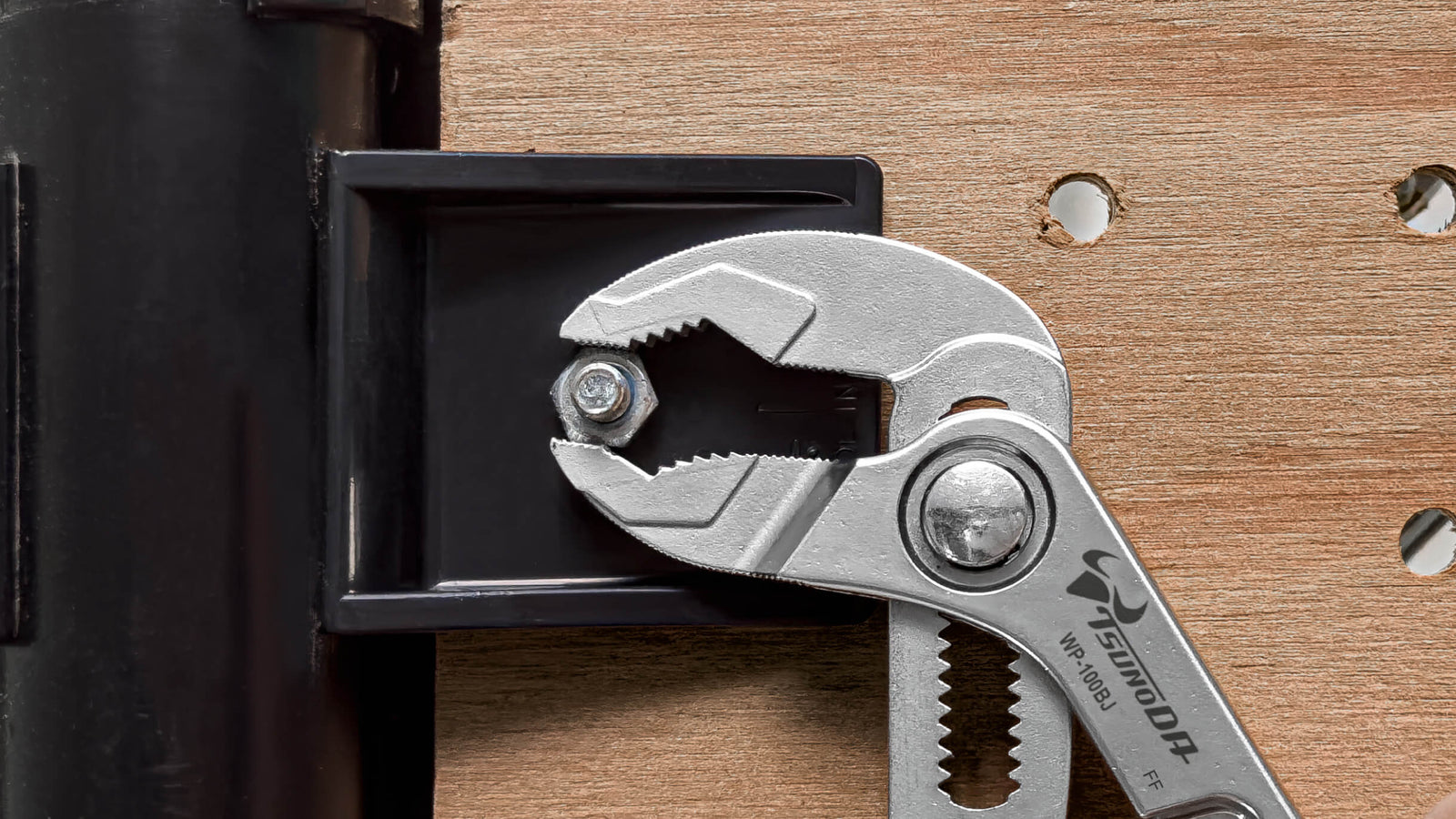 ツノダ ワンプッシュプライヤー 100mm 【WP-100BJ】