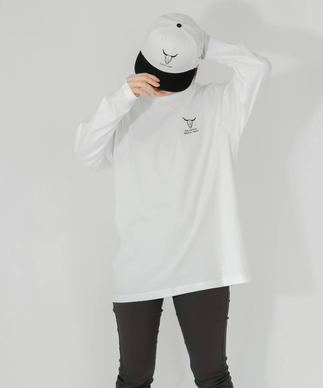 ツノダ ロングTシャツ White