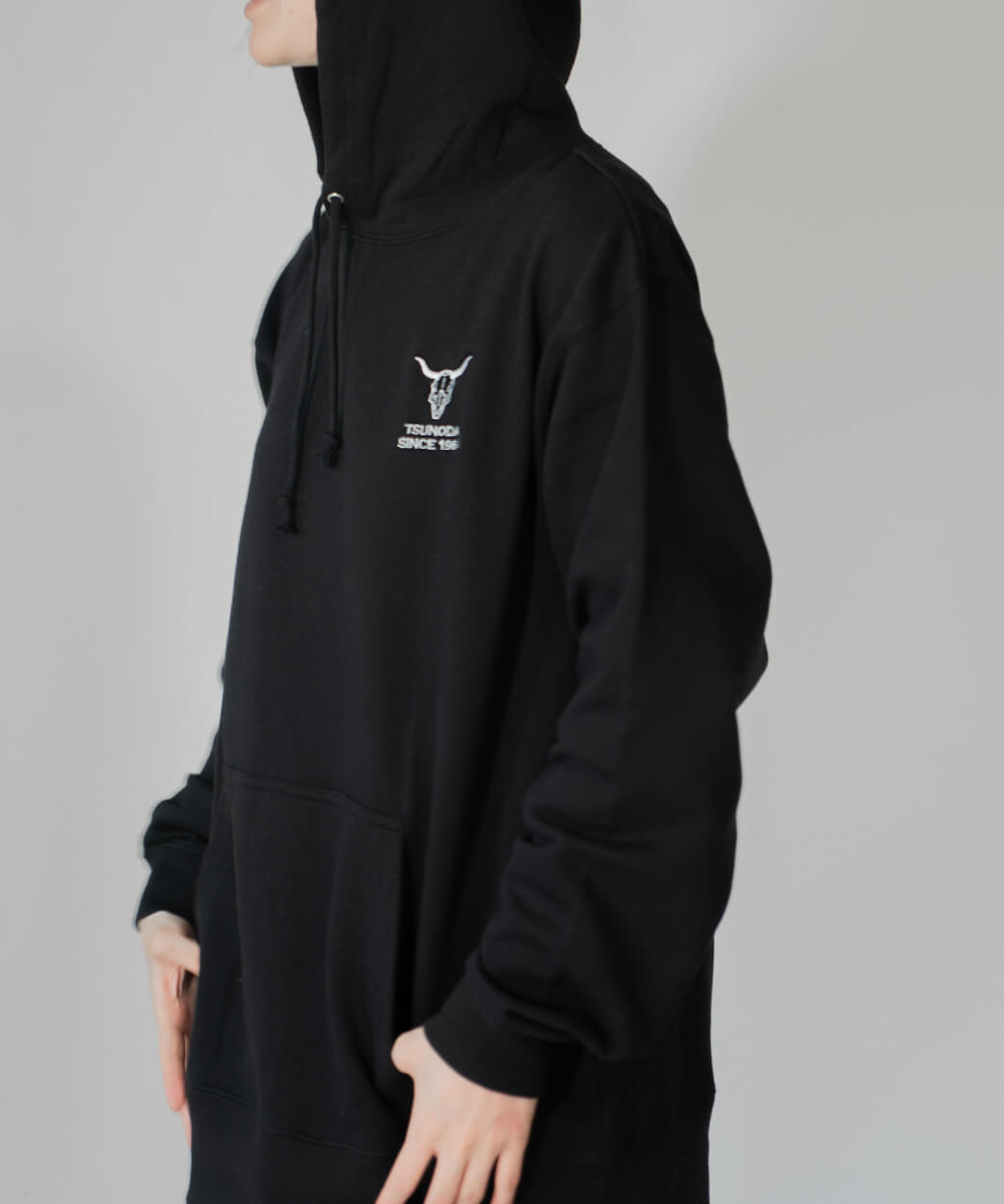 ツノダ パーカー Black